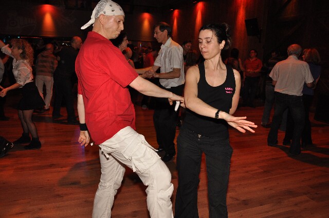 min 2009 02 01 station danse 240